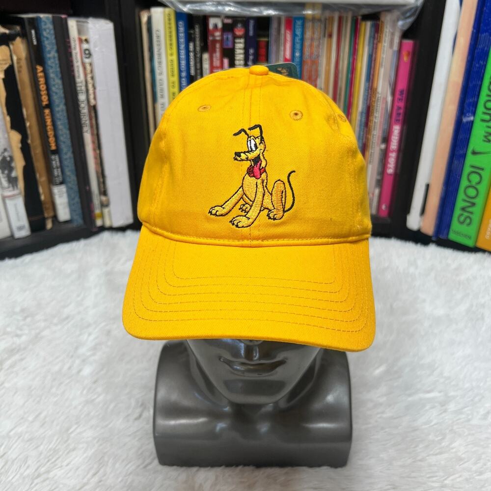 DISNEY MICKEY MOUSE & FRIENDS PLUTO HAT
